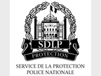 logo en noir et blanc
