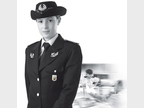 Commissaire - affiche femme tenue