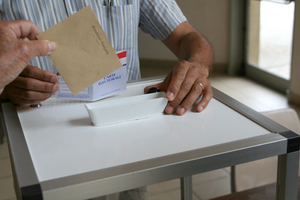 Municipales 2014 urne (c) JLKriegel
