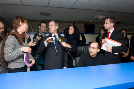 Déplacement de Claude Guéant à la gare de Lyon et à Créteil