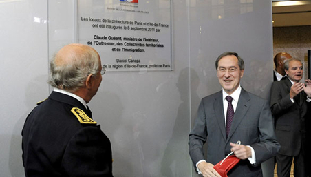 Claude Guéant inaugure la nouvelle préfecture de la région Ile-de-France