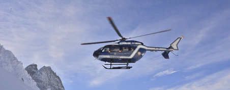 Photo d'un hélicoptère de la Gendarmerie du PGHM de Chamonix Mont-Blanc