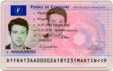 Nouveau permis de conduire sécurisé le 16 septembre 2013 / 2013 - Actualités / Archives des actualités / Archives - Ministère de l'Intérieur
