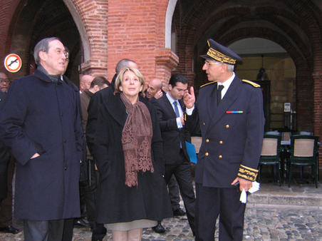 Claude Guéant à Montauban pour annoncer la réforme du droit d'asile Claude Guéant à Montauban pour annoncer la réforme du droit d'asile