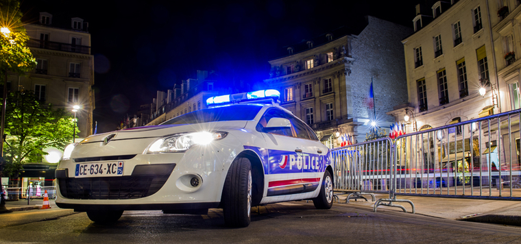 Véhicule de police la nuit. Photo MI/SG/DICOM/J.Rocha